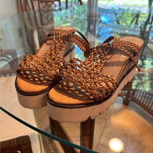 Bibi Lou Platform Sandal